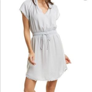 Smocked waist dress in sliver cloud by Bella Dahl size xs, new with tags